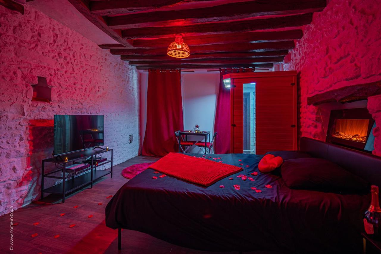 Love Room - Sauna - Secret Suite Au Calme Etampes Bagian luar foto